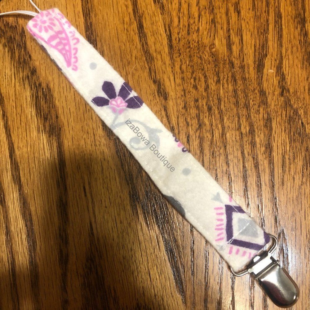 Purple & Pink Flowers Pacifier Clip HAND CRAFTED PC1187 NWT Boutique